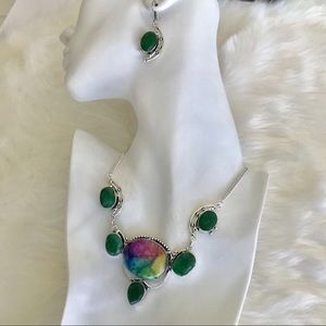 RAINBOW SOLAR QUARTZ, EMERALD SET. .925 SILVER.